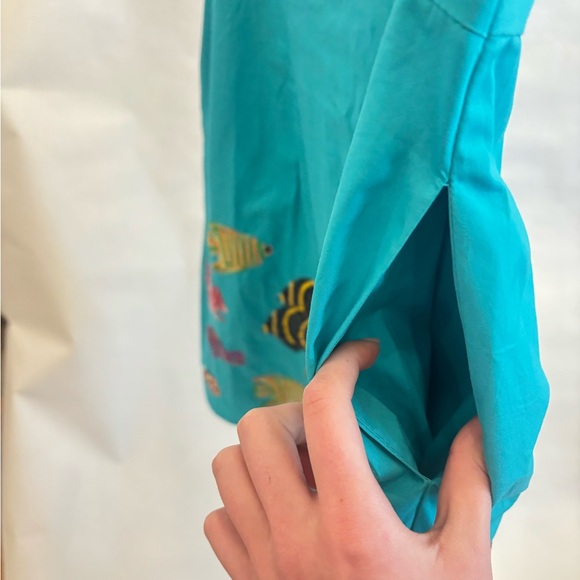 Queen of Sparkles Aqua Fish Ruffle Sleeve Dress size Small - Picture 5 of 6